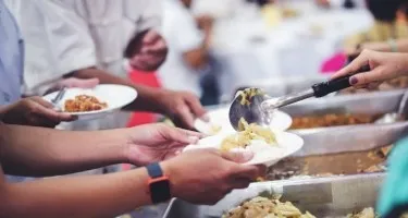 Serving Food | O'Krent Floors