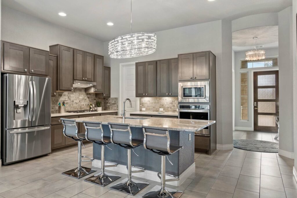 laminate vs tile flooring in San Antonio, TX